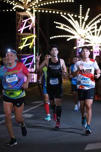 BIB: 43207, 43643, 43828
                            <button type="button" onclick="openModal(20282541)" class="btn btn-primary btn-sm float-right btn-popup" data-toggle="modal" data-target=".modal-high-quality">
                        <i class="fas fa-shopping-cart"></i> Add to Cart
                    </button>
                                            <button type="button" onclick="isThisMe(20282541, true)" class="btn btn-success btn-sm float-right btn-popup btn-isme hidden" data-toggle="tooltip" data-placement="bottom" title="นี่คือรูปของคุณใช่ไหม คลิกที่นี่เพื่อเอาเข้าอัลบั้ม">
                        <i class="fas fa-plus"></i> Add to album
                    </button>
                    <button type="button" onclick="isThisMe(20282541, false)" class="btn btn-warning btn-sm float-right btn-popup btn-isnotme hidden">
                        <i class="fas fa-ban"></i> Remove from album
                    </button>